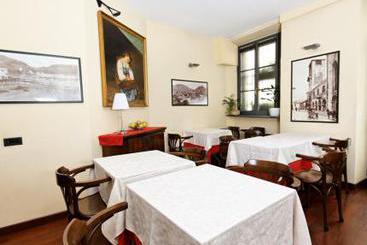 Hotel Il Loggiato Dei Serviti  | Como | Como | Italia 2