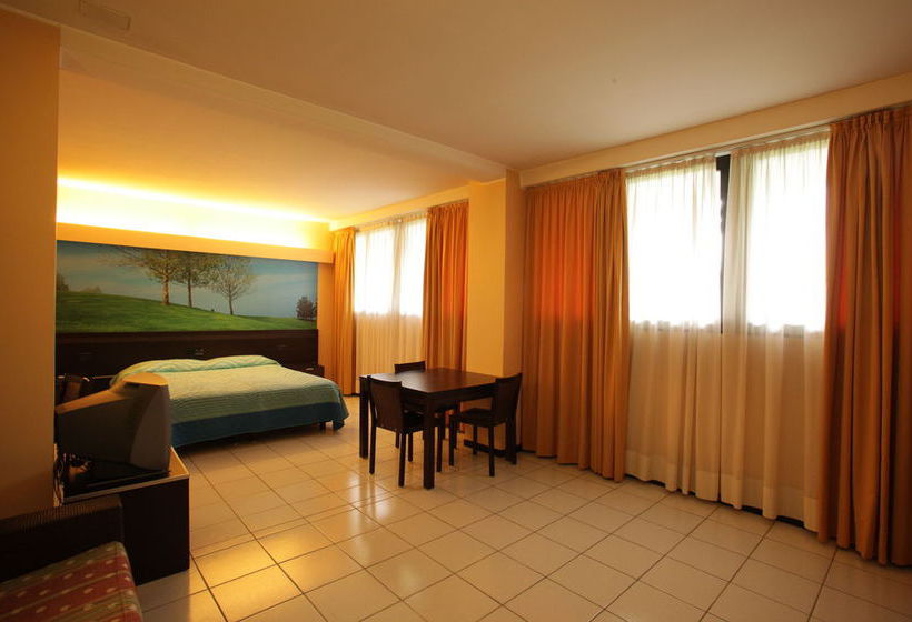 Hotel La Pineta  | Busto Arsizio | Varese | Italia 6