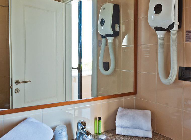 Minotel Ambassador  | Pesaro | Pesaro e Urbino | Italia 10