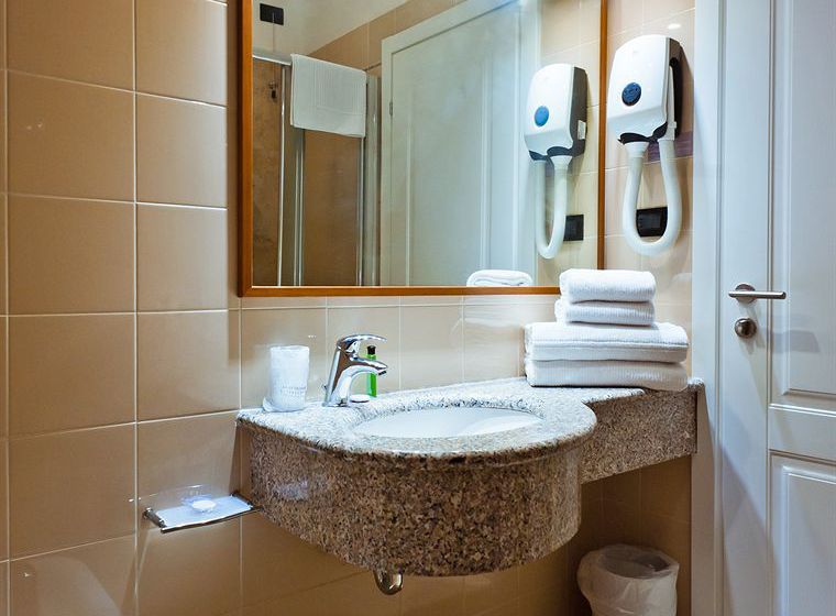 Minotel Ambassador  | Pesaro | Pesaro e Urbino | Italia 11