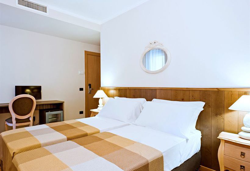 Minotel Ambassador  | Pesaro | Pesaro e Urbino | Italia 19