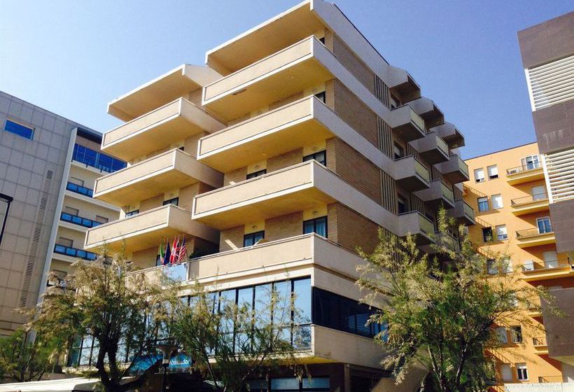 Minotel Ambassador  | Pesaro | Pesaro e Urbino | Italia 4