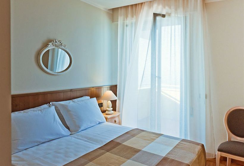 Minotel Ambassador  | Pesaro | Pesaro e Urbino | Italia 6