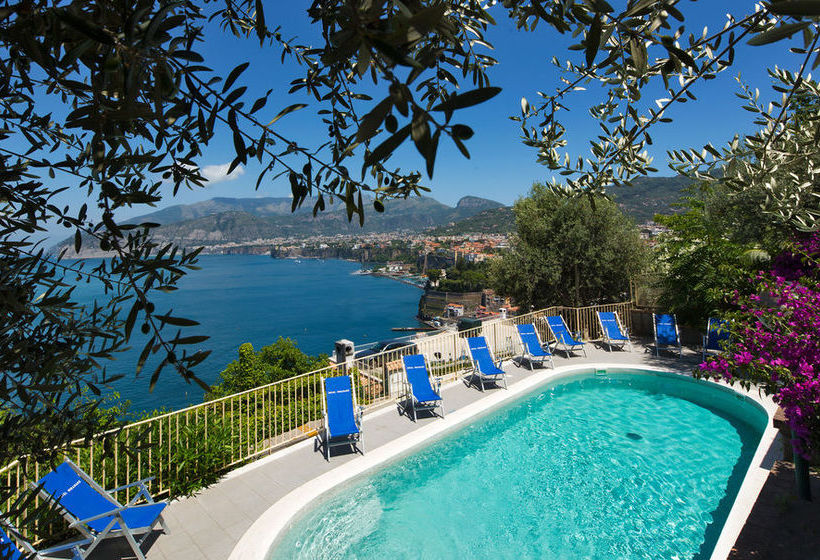Hotel Residence Miramare  | Sorrento | Naples | Italy 3