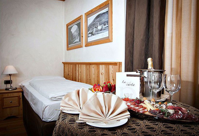 Hotel Rezia  | Bormio | Sondrio | Italia 12