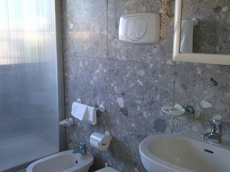 Hotel Residence Rondo  | Bari | Bari | Italia 1
