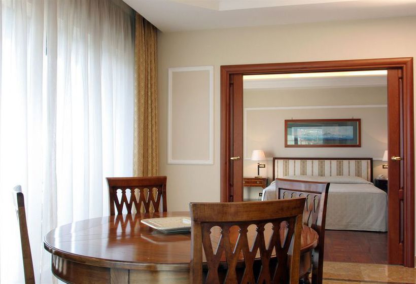 Hotel Royal Continental  | Napoli | Napoli | Italia 16
