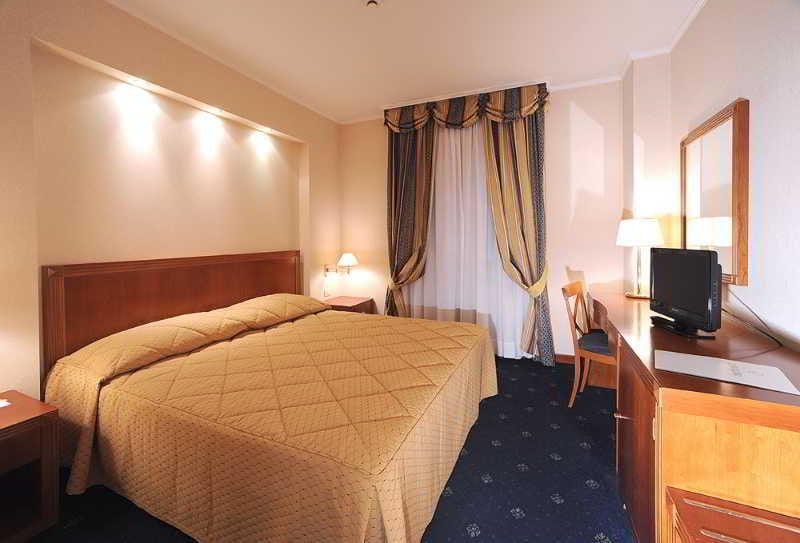 Hotel Cavalieri Park  | Altopascio | Lucca | Italia 16