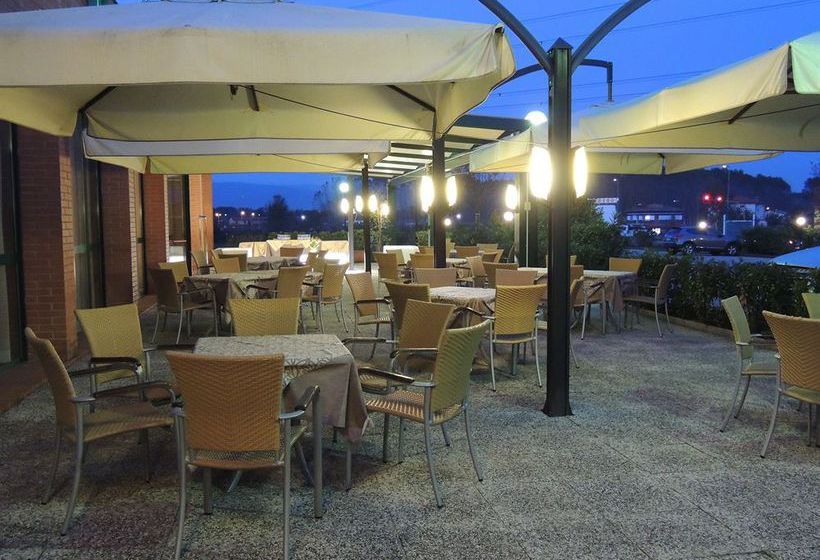 Hotel Cavalieri Park  | Altopascio | Lucca | Italia 2