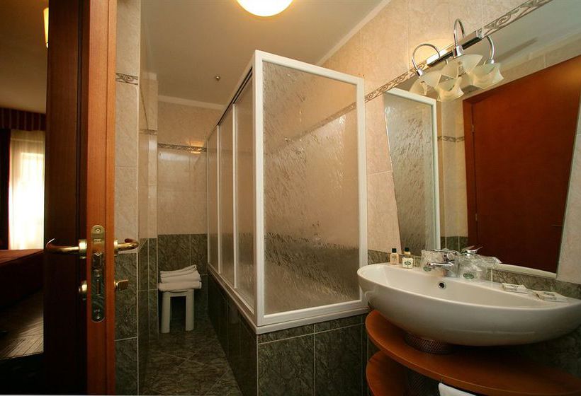 Hotel Cavour  | Rapallo | Genoa | Italy 4