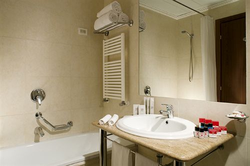 Hotel Ramada Naples  | Napoli | Napoli | Italia 14