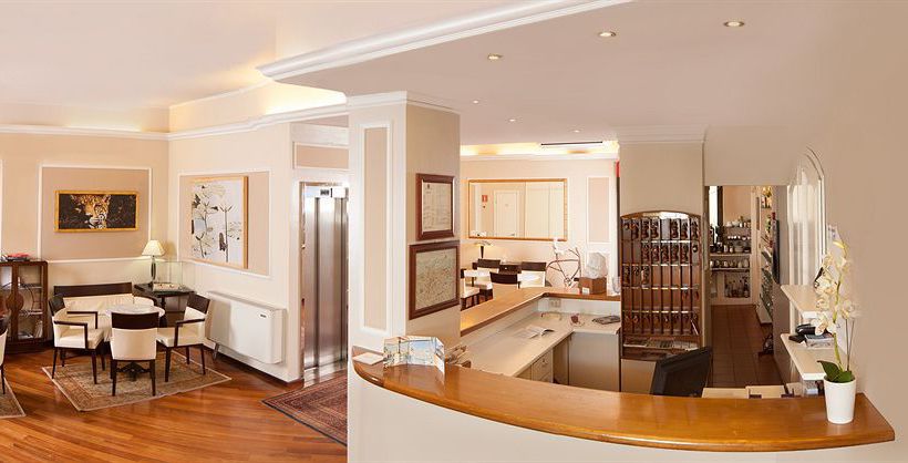 Hotel Touring Bolonia