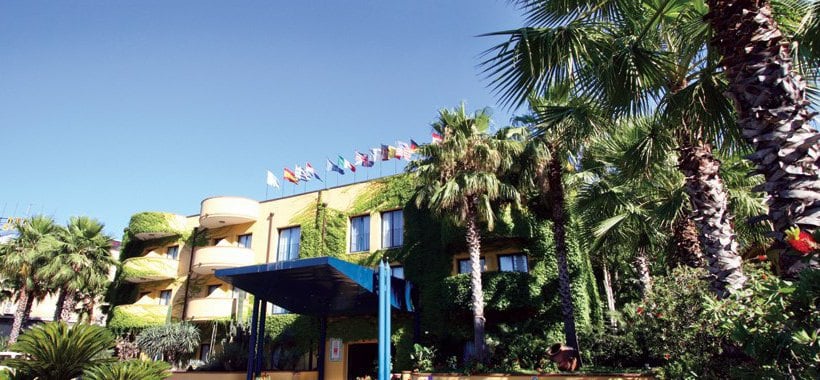 Hotel Caesar Palace Giardini Naxos