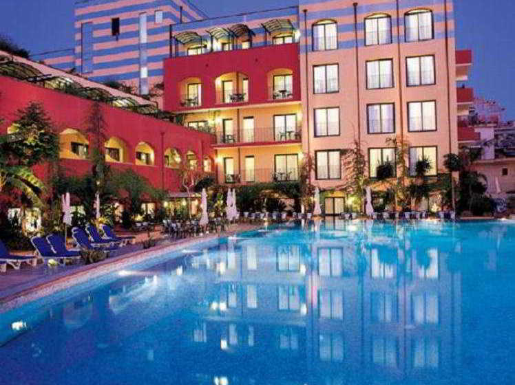 Hotel Caesar Palace  | Giardini Naxos | Messina | Italia 19
