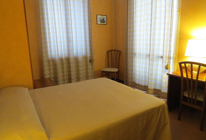 Hotel Des Artistes  | Turin | Turin | Italy 13