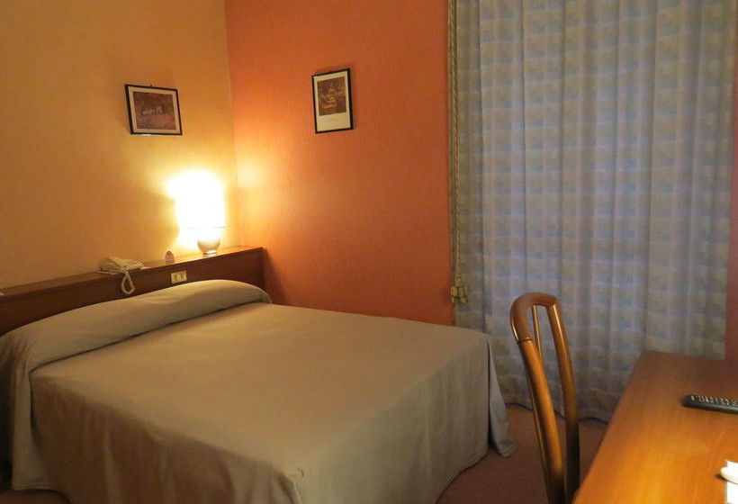 Hotel Des Artistes  | Turin | Turin | Italy 16