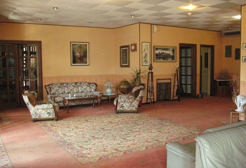 Hotel Royal Albergo Ristorante  | Viverone | Biella | Italia 1