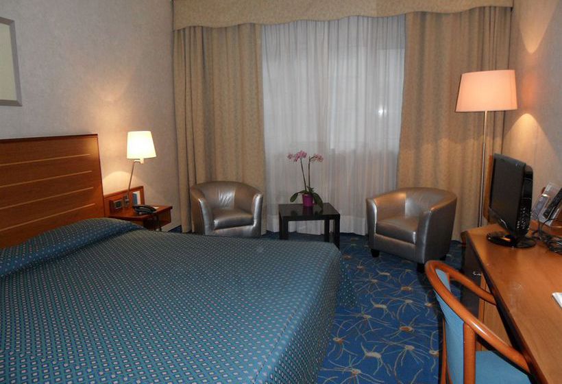 Hotel Cristal  | Cuneo | Cuneo | Italia 3