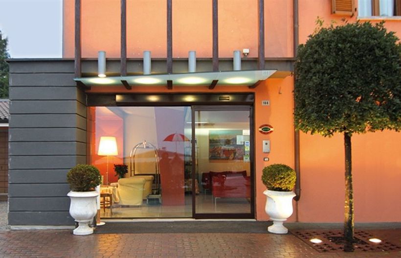 Hotel Sirio  | Dormelletto | Novara | Italia 10