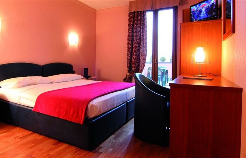 Hotel Sirio  | Dormelletto | Novara | Italia 5