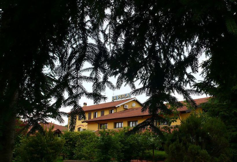 Hotel La Perla  | Varallo Pombia | Novara | Italia 10