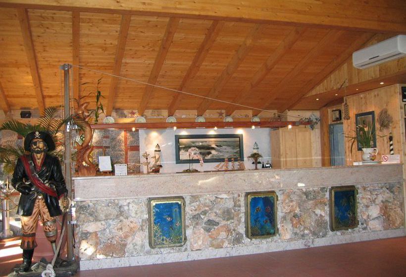 Hotel La Perla  | Varallo Pombia | Novara | Italia 11