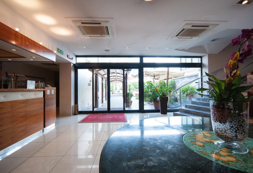 Hotel Magri's  | Napoli | Napoli | Italia 9