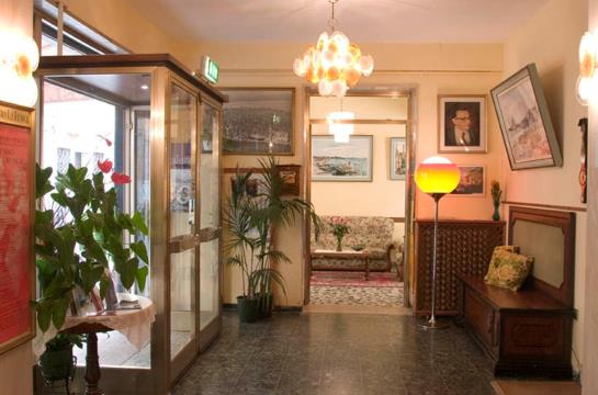 Hotel Dolomiti  | Venezia | Venezia | Italia 10