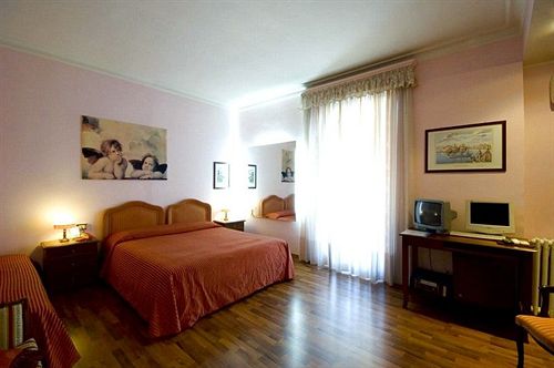 Hotel Bed & Breakfast All Comfort Astoria Palace   | Roma | Roma | Italia 10