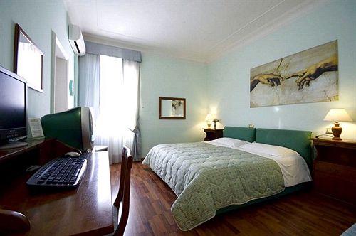 Hotel Bed & Breakfast All Comfort Astoria Palace   | Roma | Roma | Italia 7