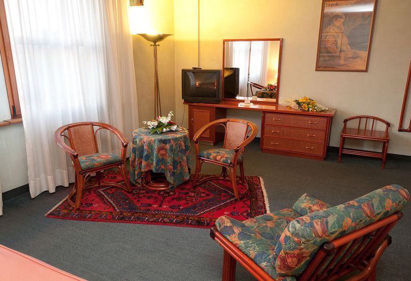 Hotel Villa Isabela  | Santa Maria di Sala | Venezia | Italia 17