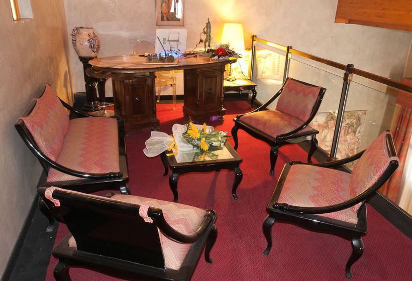 Hotel Villa Isabela  | Santa Maria di Sala | Venezia | Italia 4