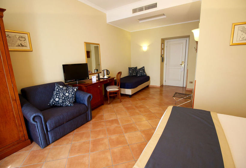 Nuvo Hotel  | Napoli | Napoli | Italia 16