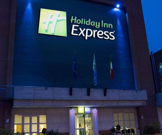 Hotel Express By Holiday Inn Foligno  | Foligno | Perugia | Itália 11