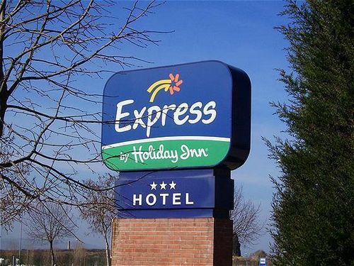 Hotel Express By Holiday Inn Foligno  | Foligno | Perugia | Itália 19