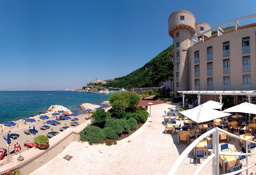 Towers Hotel Stabiae Sorrento Coast  | Castellammare di Stabia | Napoli | Italia 13