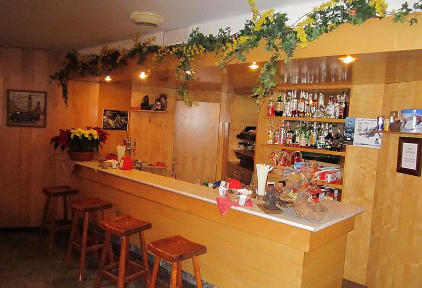 Hotel Club De La Telecabine  | Courmayeur | Aosta | Italia 14