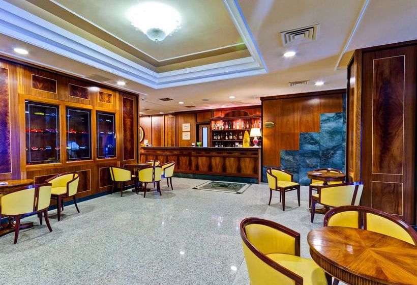 Best Western Hotel Ferrari  | Nola | Napoles | Itália 2