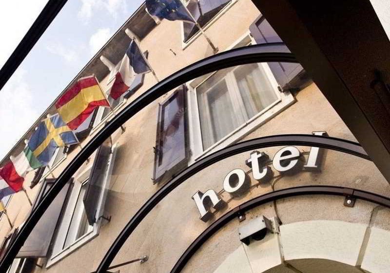 Hotel Europa  | Desenzano del Garda | Brescia | Italia 10