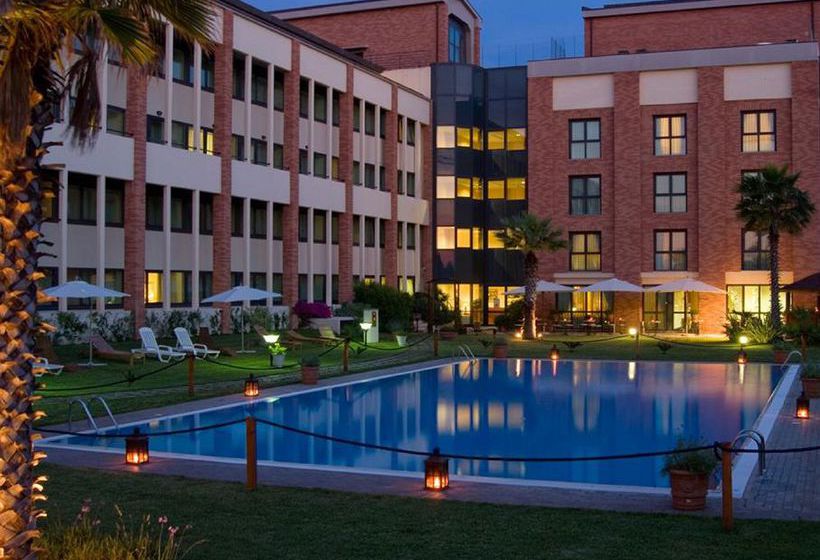 Leonardo da Vinci Rome Airport Hotel