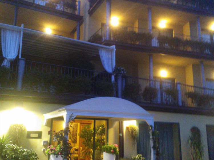 Hotel Riva Del Sole  | Moniga del Garda | Brescia | Italia 2