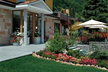 Hotel Costa  | Costa Valle Imagna | Bergamo | Italia 10