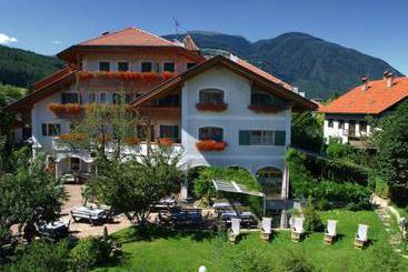 Hotel Langgenhof Bruneck