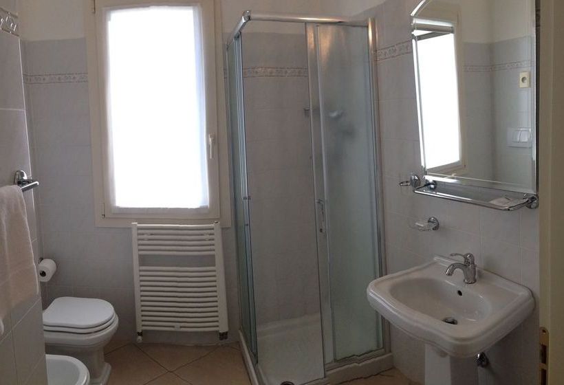 Hotel Pigalle  | Forte dei Marmi | Lucca | Italy 7