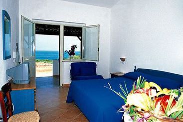 Hotel Villaggio Camping Dolomiti Sul Mare  | Briatico | Vibo Valentia | Italia 9