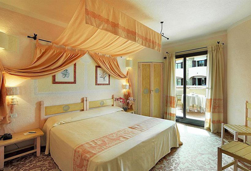 Grand Hotel Smeraldo Beach  | Baia Sardinia | Sardegna | Italia 8