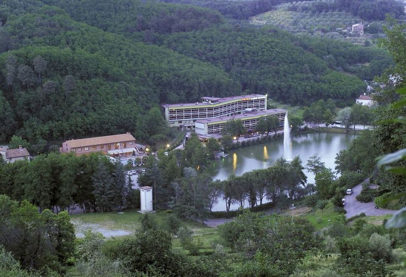 Hotel Lago Verde