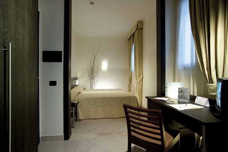 Hotel The Church Village  | Roma | Roma | Italia 16