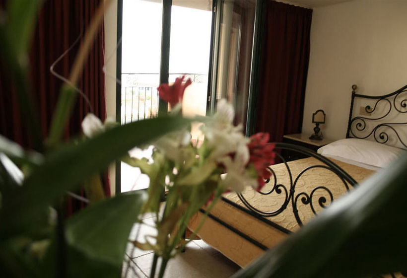 Hotel Villa Linda  | Giardini Naxos | Messina | Italia 3