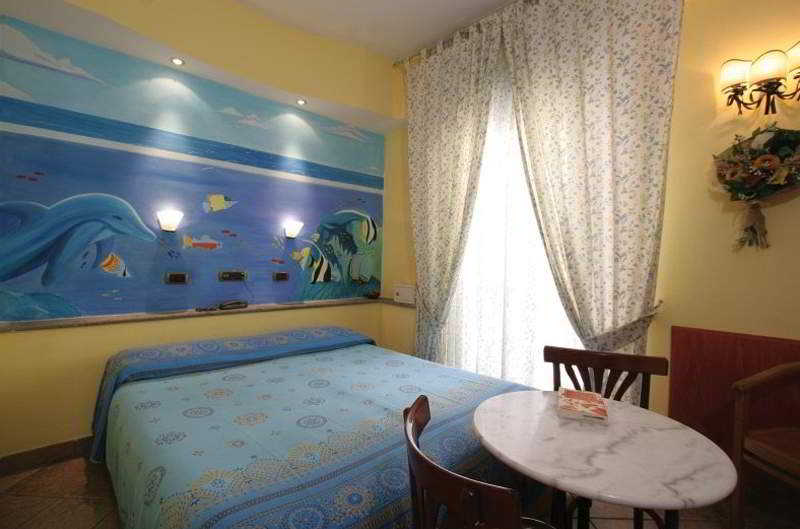 Hotel Europeo e Flowers  | Napoli | Napoli | Italia 13